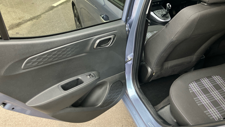 Hyundai i10 1.2 [79] Premium 5dr Auto [Nav] Petrol Hatchback